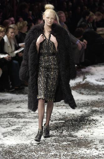 Alexander McQueen F/W 2003 Zipped Lace Corset Top