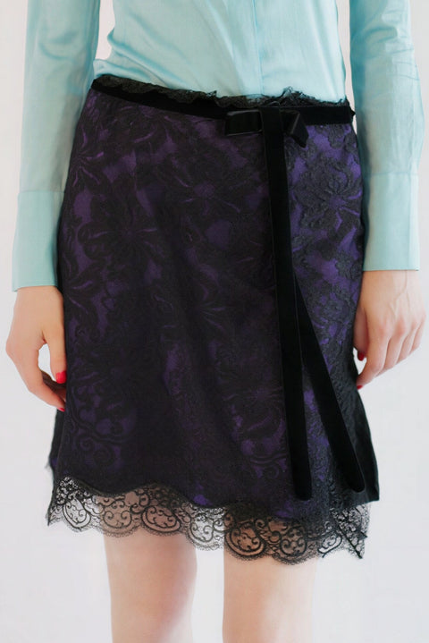 D&G 2000s Purple And Black Lace Velvet-Belted Mini Skirt