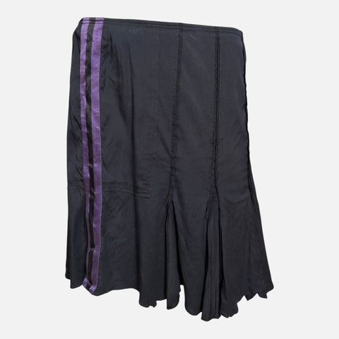Gucci by Tom Ford S/S 2004 Black Pleated Midi Skirt With Purple Side Stripe