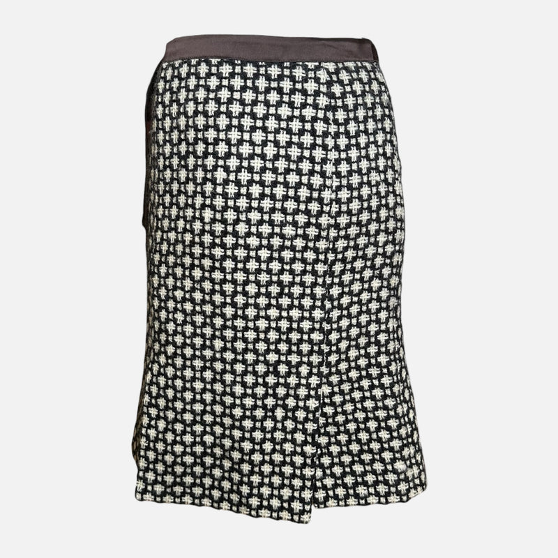 Miu Miu F/W 2000 Black And White Wool Boucle Houndstooth Pencil Skirt With Contrast Waistband