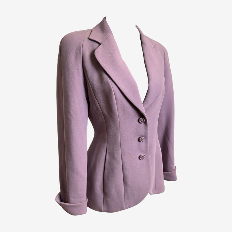 Dusty pink wool blazer by Christian Dior, detail of long sleeve with turn-up cuff