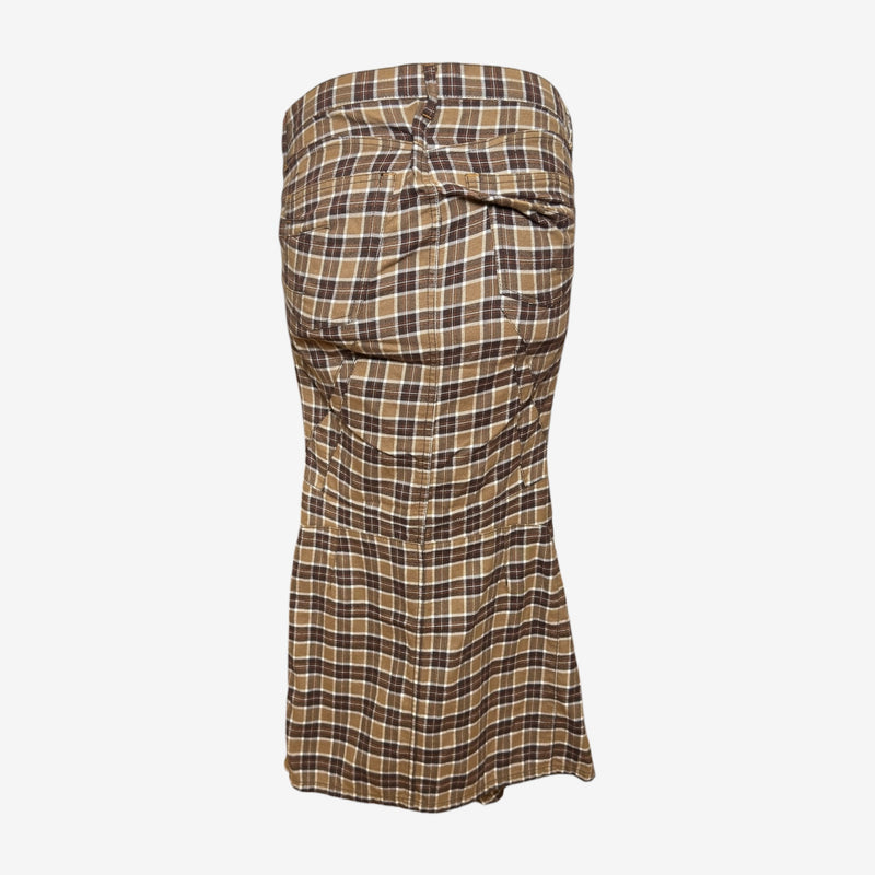 Brown and beige tartan wool wrap maxi skirt by Junya Watanabe, detail of button and tab closure at waist
