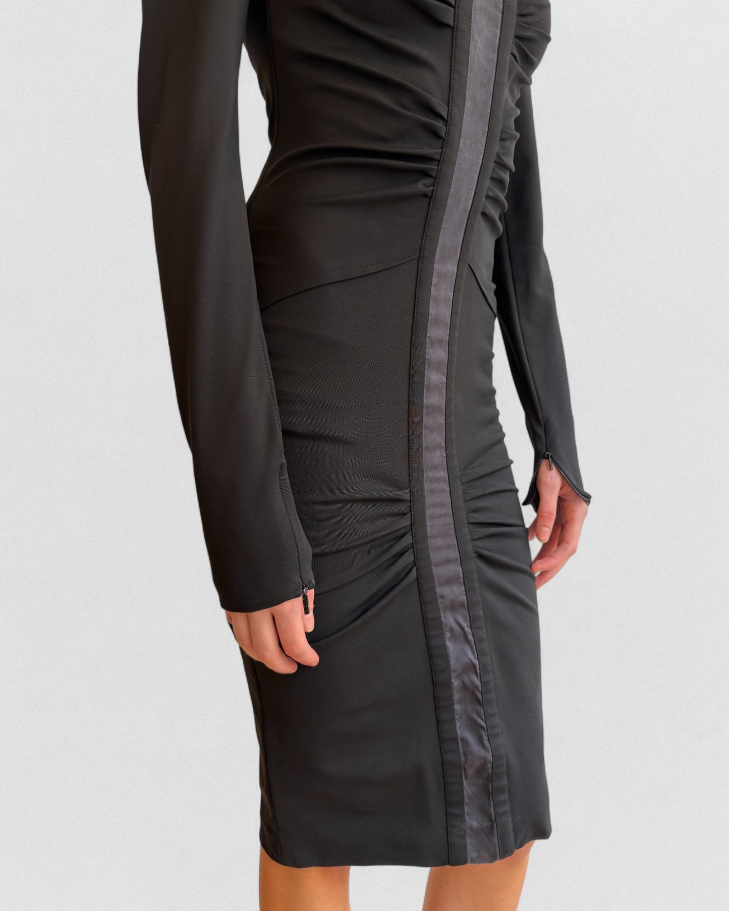 Gucci by Tom Ford Fall 2004 Cocktail Black Evening Dress