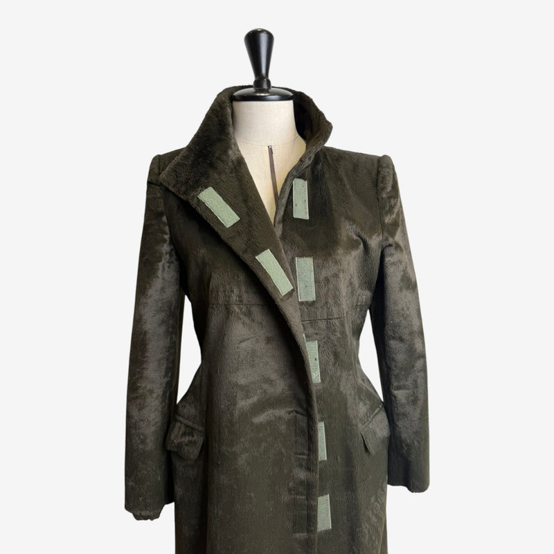 Olive green faux fur coat by Chloé, sleeve and shoulder structure with brushed finish