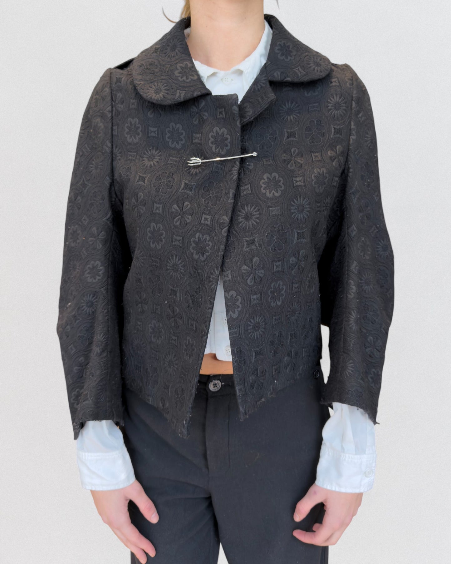Comme Des Garçons Fall 2004 Black Jacquard Cropped Jacket with Oversized Bow