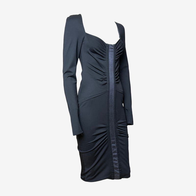 Black jersey midi dress by Gucci Tom Ford, detail of satin ribbon front closure
