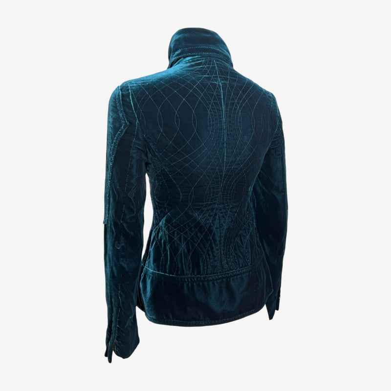 Tom Ford Gucci jacket detail, sculptural ruffled collar and silk lining