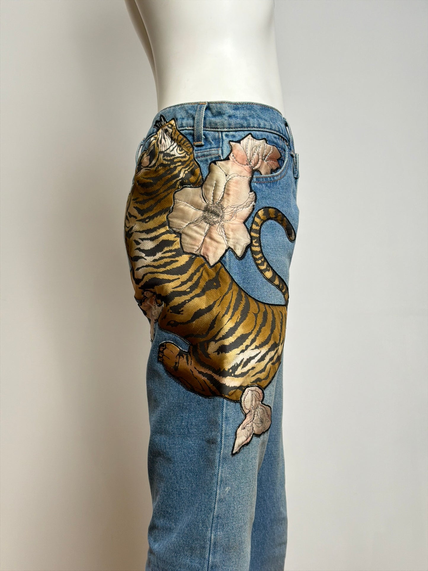 Chloé by Phoebe Philo F/W 2003 Tiger and flowers Collage Appliqué Denim Jeans