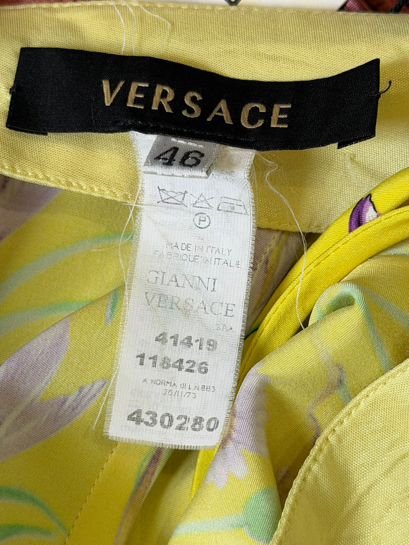 Yellow silk halter dress by Versace, detail view of halter neck tie and shoulder construction