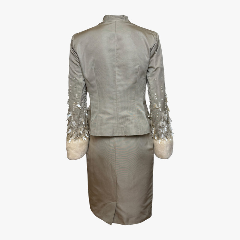 Christian Dior pencil skirt, rear view of back seam and zip closure