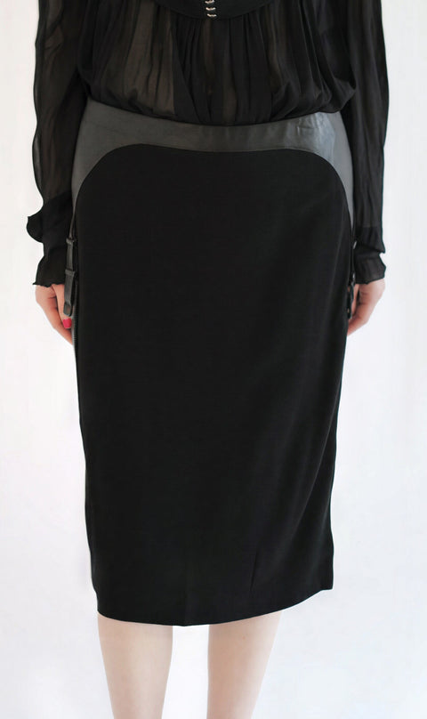 Alexander McQueen F/W 2002 Black Leather-Trimmed Buckled Pencil Skirt