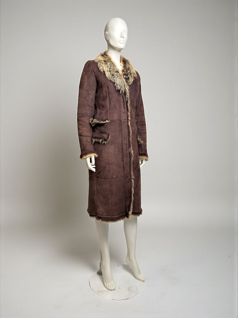 Brown shearling coat by Gucci Tom Ford, side profile with sleeve detail