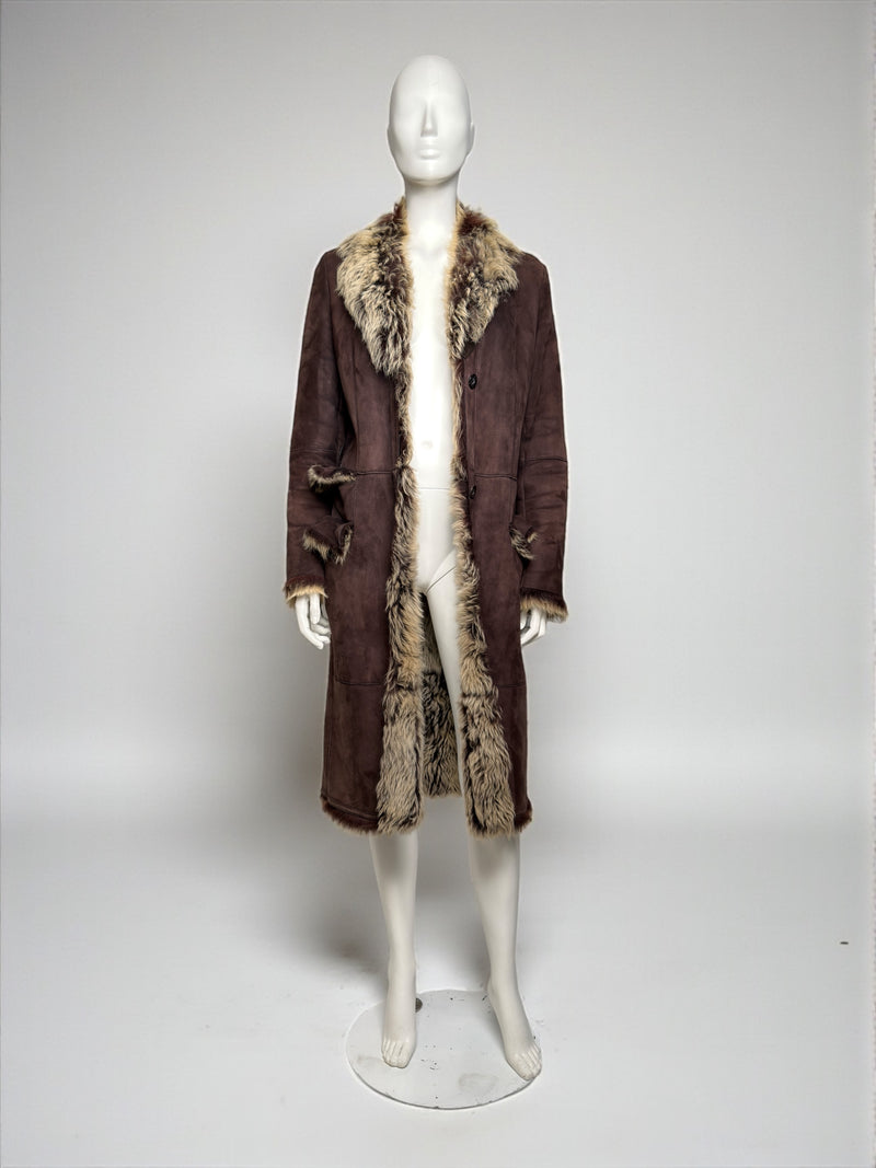 Brown shearling coat by Gucci Tom Ford, back view showing collar detail