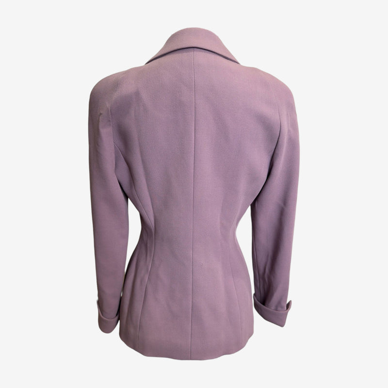 Dusty pink wool blazer by Christian Dior, close-up of three-button front with tonal buttons